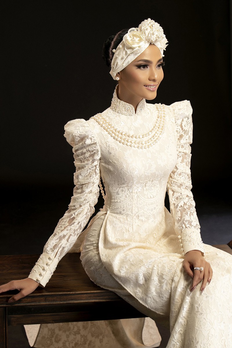 truong thi may dep cuon hut khi dien mot ao dai quan khan turban hinh 7