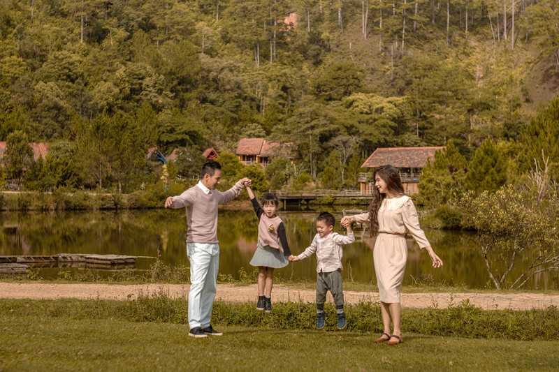 ly hai - minh ha khoe bo anh ky niem 10 nam ngay cuoi o da lat hinh 11