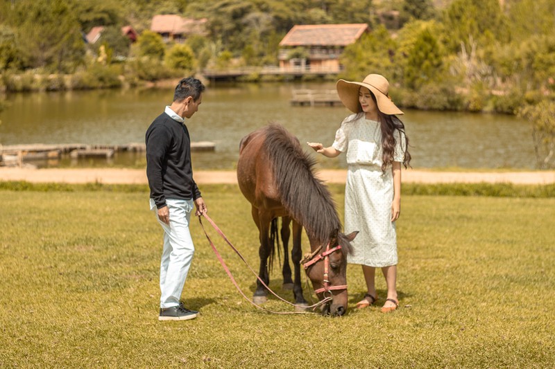 ly hai - minh ha khoe bo anh ky niem 10 nam ngay cuoi o da lat hinh 13