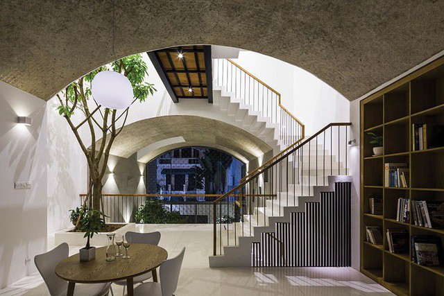 Ngôi nhà Sài Gòn như hang động nhờ thiết kế không gian vòm độc đáo - 3