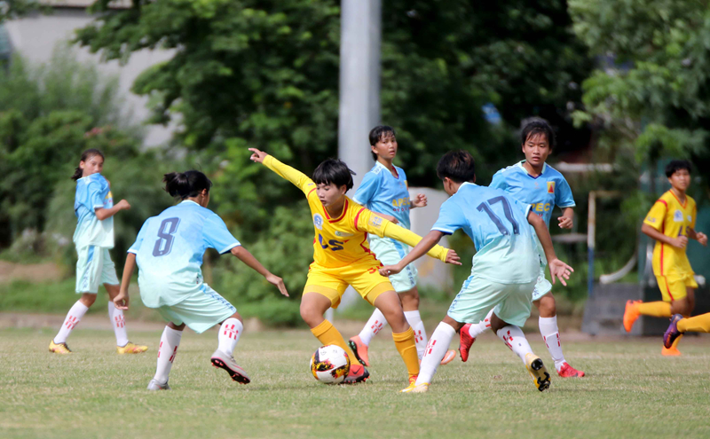khai mac giai bong da nu vo dich u16 quoc gia 2019 hinh 7