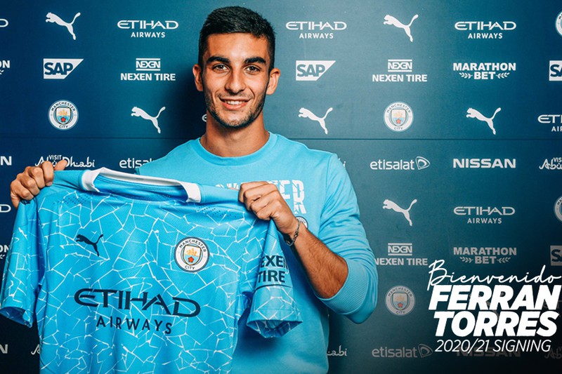 tan binh cua man city "da xoay" doi bong cu khong thuong tiec hinh 1