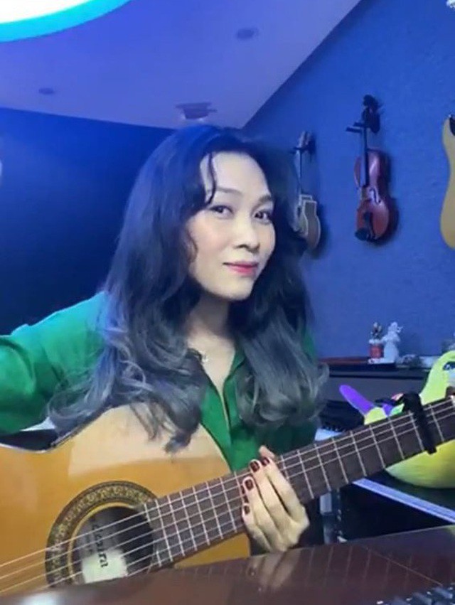 chuyen showbiz: lan ngoc - chi dan truc trac tinh cam? hinh 2