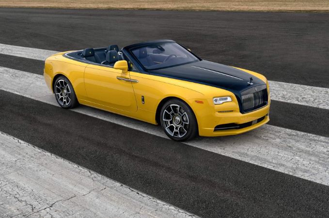 rolls-royce dawn black badge mau vang cuc dep cua pho chu tich google hinh 1