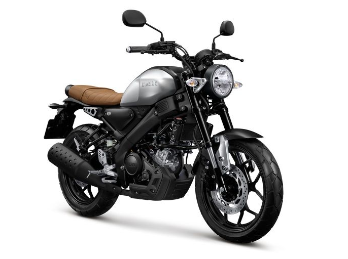 video: lo dien yamaha xsr155 phong cach hoai co hinh 2