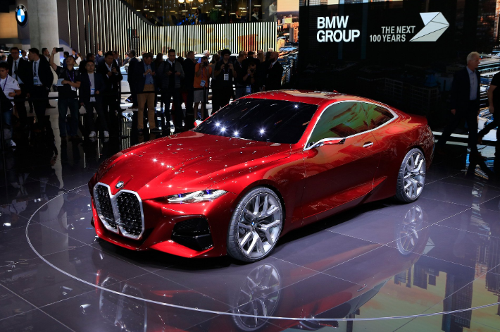 can canh bmw concept 4 tai trien lam o to frankfurt hinh 7