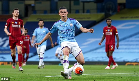 tuong thuat man city vs liverpool vong 32 ngoai hang anh 2019/2020 hinh 10