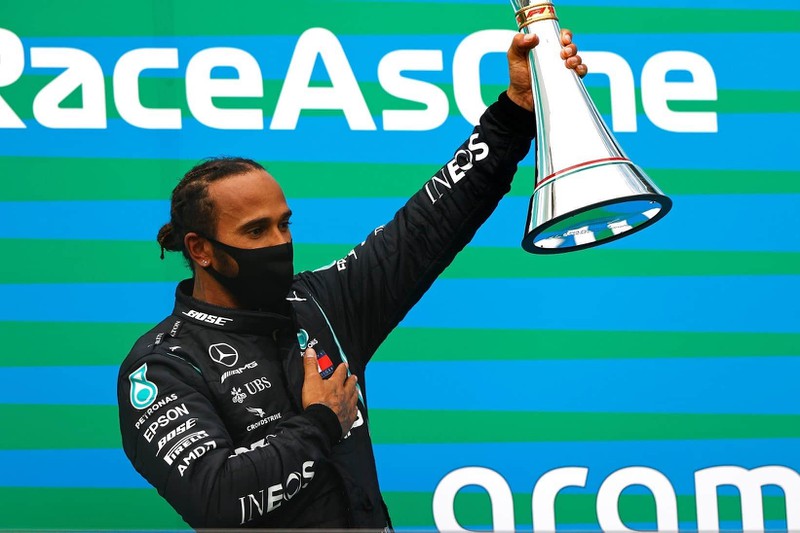 thang ap dao o f1 hungarian grand prix: lewis hamilton thong tri duong dua hinh 1