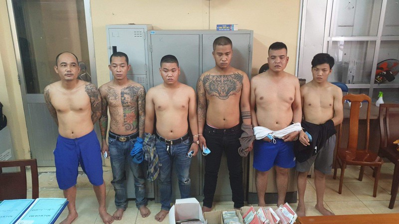 nup bong tiem cam do cho vay nang lai, tang tru sung va ma tuy hinh 1