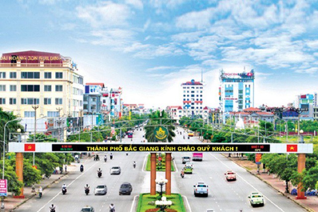 bac giang yeu cau nguoi dan moi ve tu da nang tu cach ly hinh 2