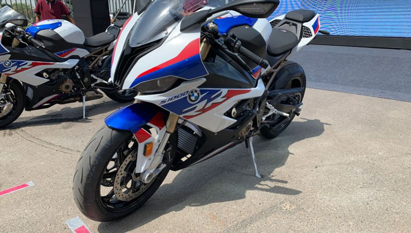 ro ri hinh anh ban phac thao chiec bmw s1000rr supercharged hinh 7