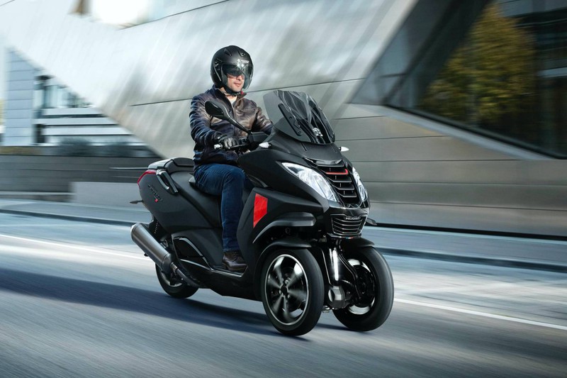 mahindra nam quyen so huu hoan toan cua bo phan xe tay ga cua peugeot hinh 1