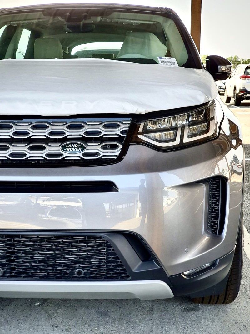 kham pha land rover discovery sport vua xuat hien tai viet nam hinh 2