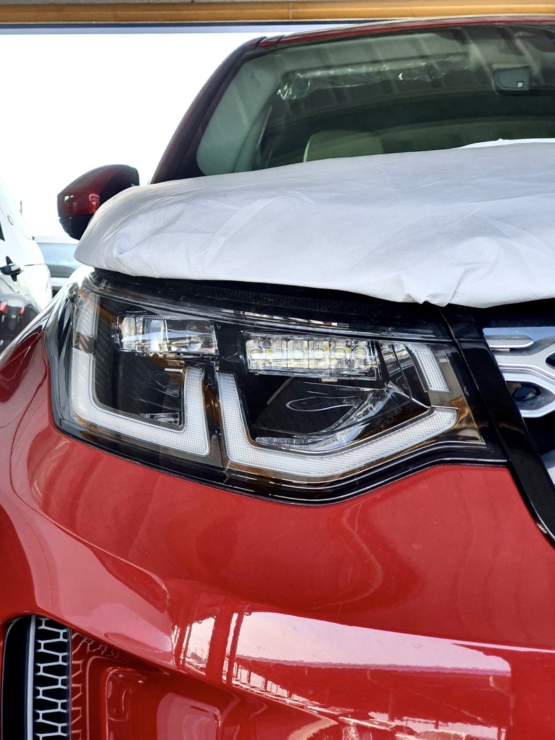 kham pha land rover discovery sport vua xuat hien tai viet nam hinh 10