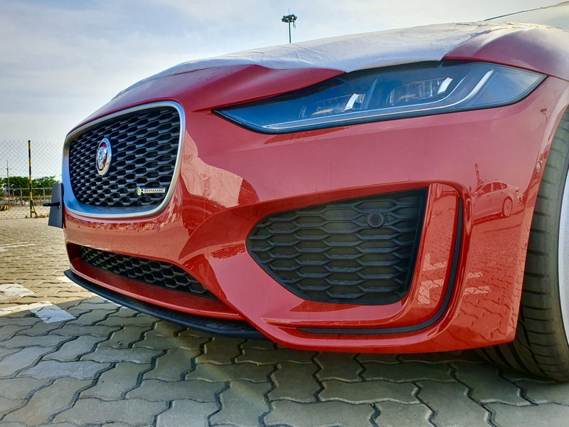 kham pha jaguar xe moi sap duoc ra mat hinh 10
