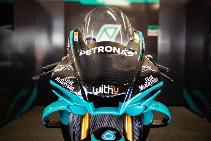 ban sao motogp petronas yamaha srt yzf-r1 2020 hinh 2