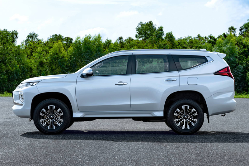 hinh anh chi tiet mitsubishi pajero sport 2020 vua ra mat hinh 2