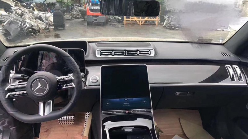 lo dien hinh anh s-class moi voi nhieu thay doi khac la hinh 3