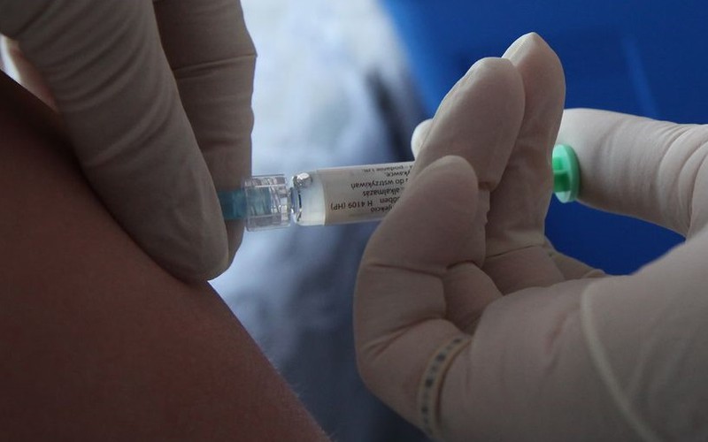 khoi visegrad cam ket tai tro 3 trieu euro cho nghien cuu vaccine covid-19 hinh 1