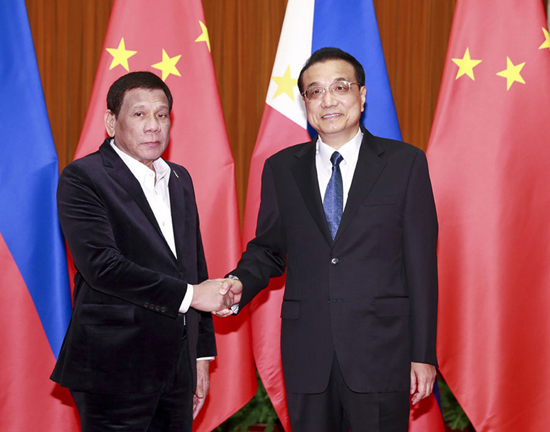 philippines san sang cung trung quoc khai thac dau khi o bien dong hinh 1