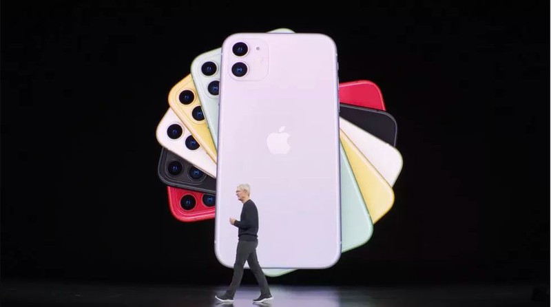 iphone 11 ra mat voi 2 camera sau voi gia tu 699 usd hinh 1