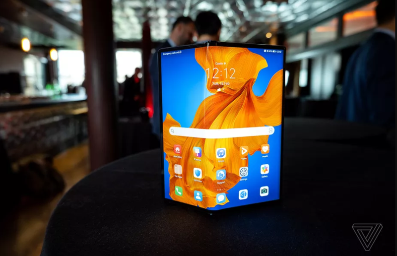 huawei tung ra mau smartphone gap mate xs, "thach thuc" samsung hinh 1