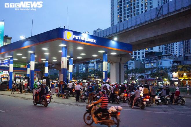 dan un un do xang truoc thong tin tang gia hinh 7