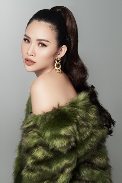 a hau thanh trang giam 5kg, tai xuat voi bo anh goi cam hinh 4