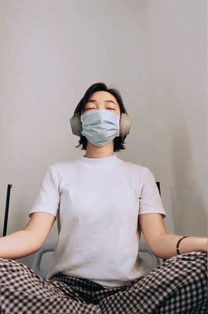 chau bui dung tron tranh khai bao y te, cach ly khong co gi dang so hinh 3