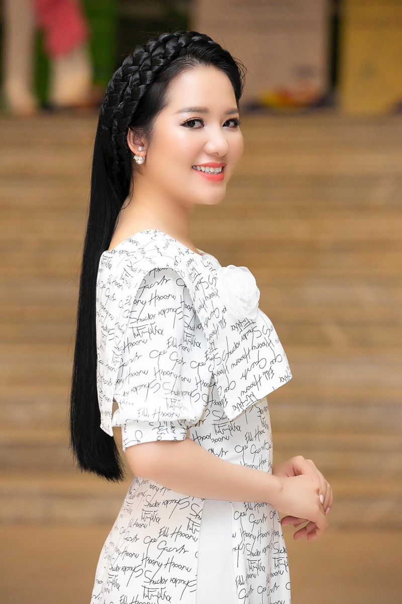 cs dang duong: nhac thinh phong can nguoi tre, co dam me nhu thuy dung hinh 1
