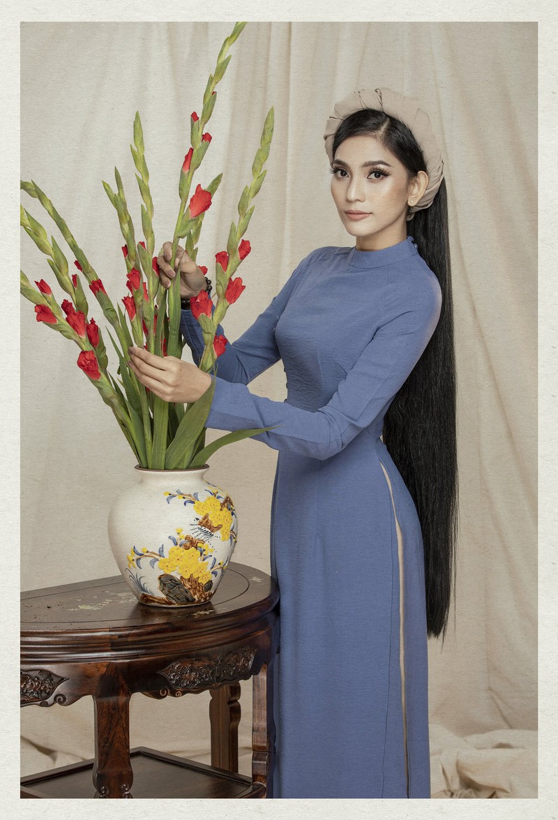 truong thi may cung em gai hoa thieu nu viet xua trong bo anh ao dai hinh 4