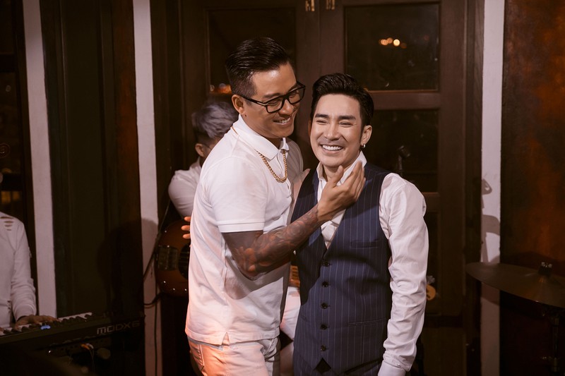 tuan hung - quang ha lam show khong khan gia giua mua covid-19 hinh 11
