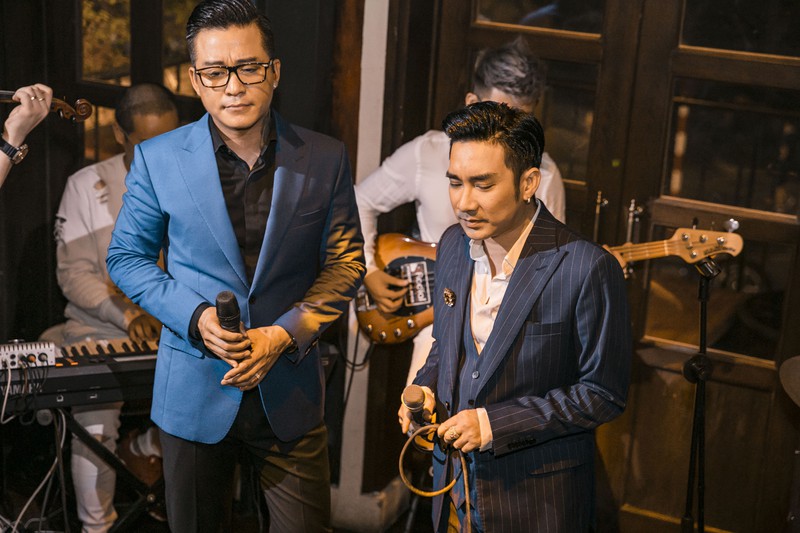tuan hung - quang ha lam show khong khan gia giua mua covid-19 hinh 2