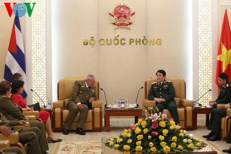 bo truong ngo xuan lich tiep doan dai bieu cap cao quoc phong cuba hinh 8