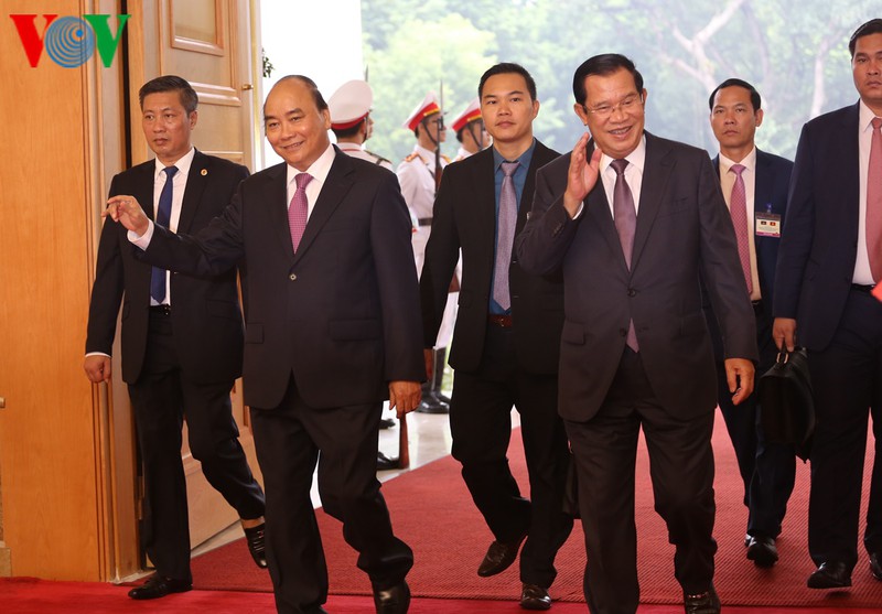 thu tuong nguyen xuan phuc chu tri le don thu tuong campuchia hun sen hinh 4