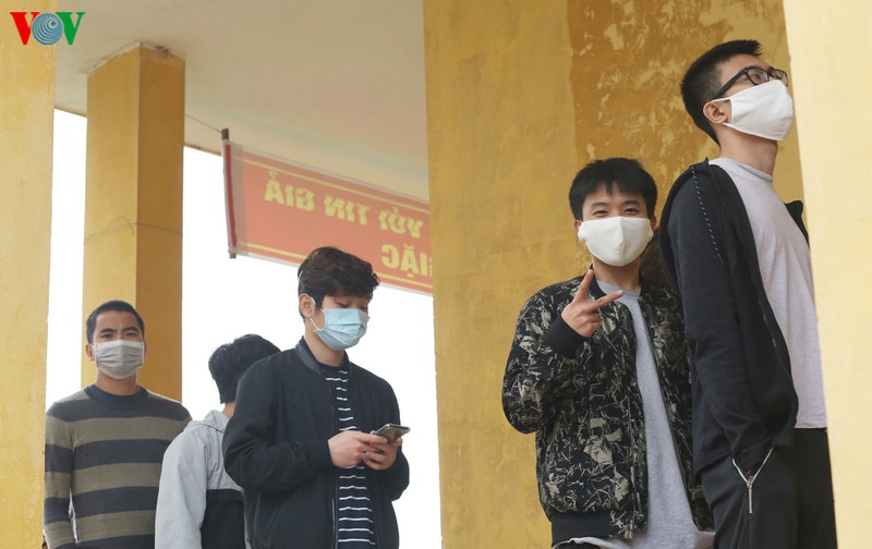 can canh quy trinh lay mau xet nghiem covid-19 trong khu cach ly hinh 2