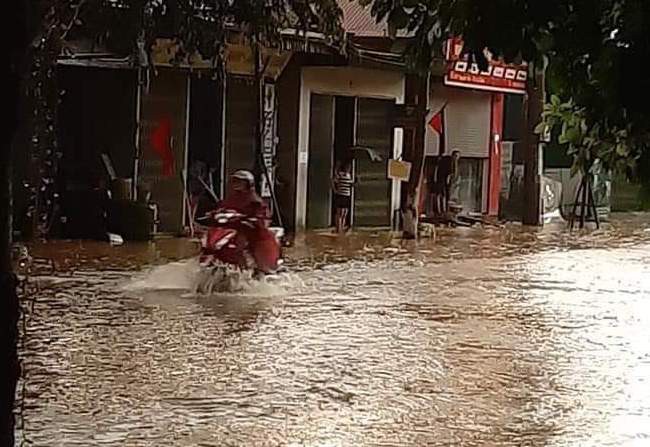 mua da, giong loc gay nhieu thiet hai tai lai chau hinh 2
