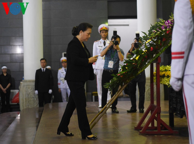 thu tuong, chu tich qh cung lanh dao dang, nha nuoc du le tang ong vu mao hinh 11