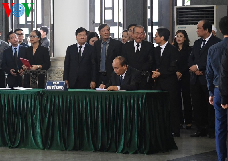 thu tuong, chu tich qh cung lanh dao dang, nha nuoc du le tang ong vu mao hinh 6