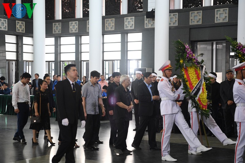 thu tuong, chu tich qh cung lanh dao dang, nha nuoc du le tang ong vu mao hinh 18