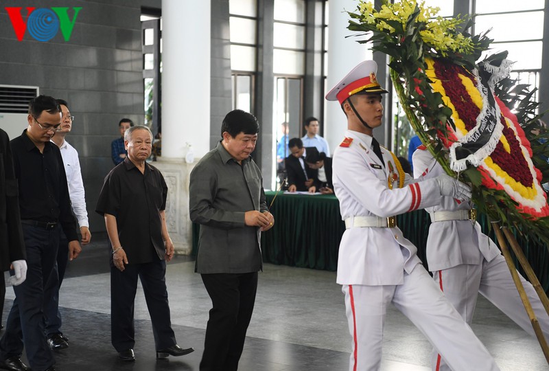 thu tuong, chu tich qh cung lanh dao dang, nha nuoc du le tang ong vu mao hinh 15