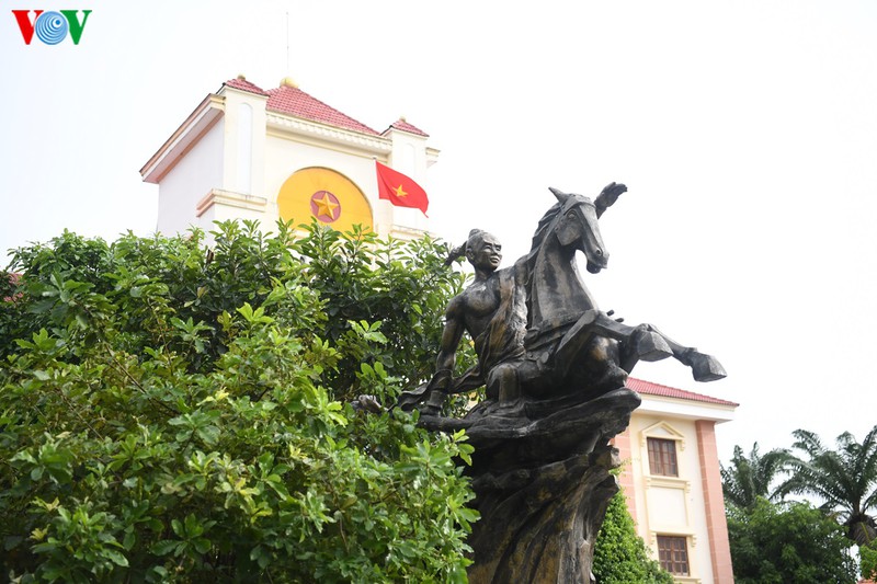 thu vien danh cho pham nhan nu: cau noi "hoan luong" cho cac manh doi  hinh 2