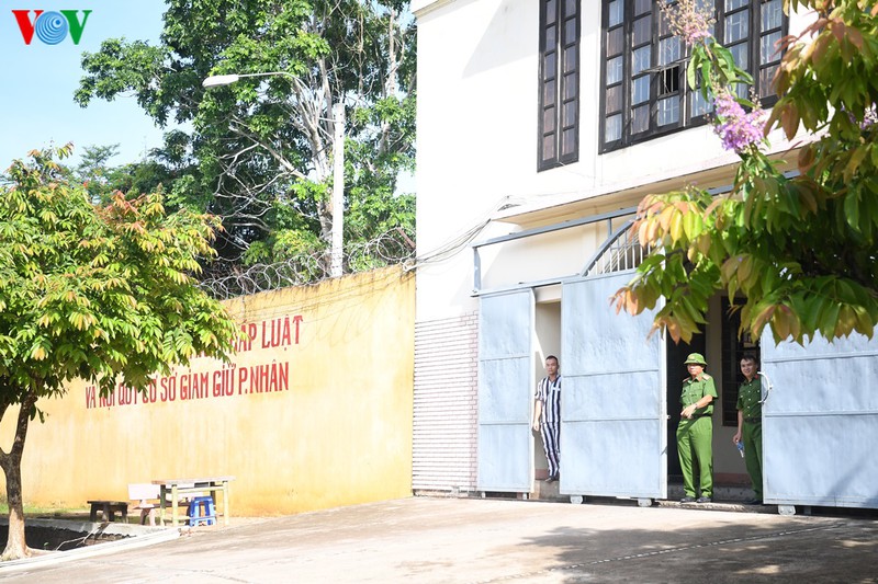 thu vien danh cho pham nhan nu: cau noi "hoan luong" cho cac manh doi  hinh 1