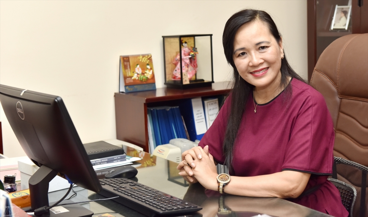 PGS.TS Ngô Minh Thủy, Viện trưởng Viện nghiên cứu Phát triển Văn hóa, Ngôn ngữ và Giáo dục CLEF
