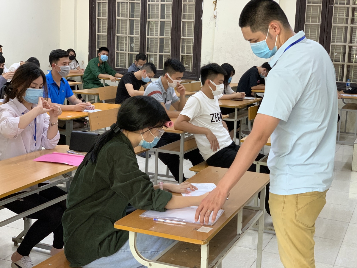 Tập trung phần bài chắc chắn có điểm thay vì những câu hỏi khó để đạt 9,10