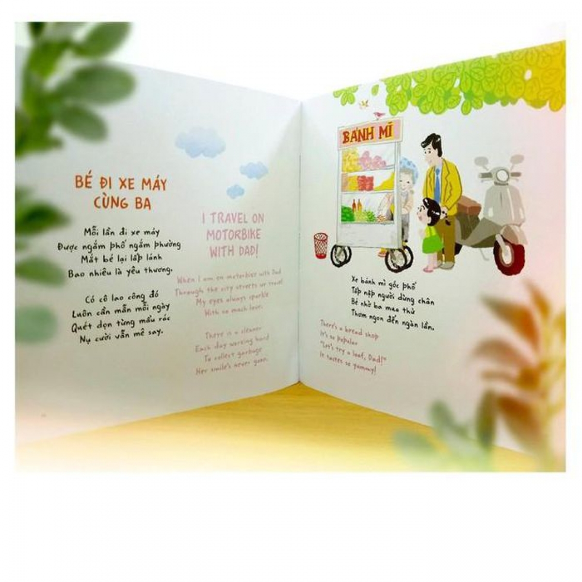 Mỗi bài thơ là một cuộc trò chuyện hàng ngày giữa cha mẹ với con, có tiếng thở dài khe khẽ khi con ốm, có nụ cười hân hoan chứng kiến con khôn lớn và có cả những lo toan của cuộc sống hàng ngày...