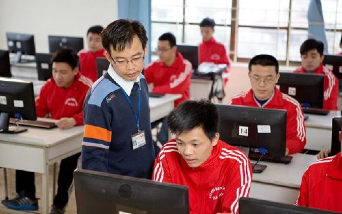 Sinh viên Trường Cao đẳng nghề Bách Khoa Hà Nội
