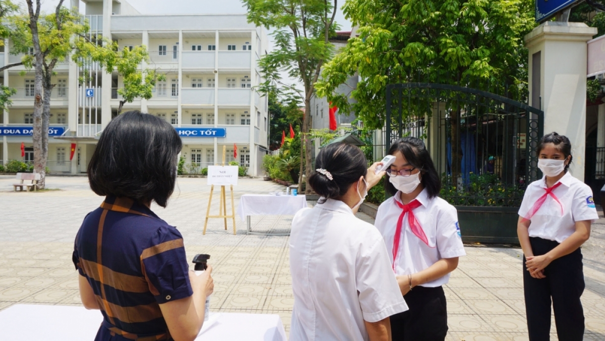 Nỗ lực phủ BHYT cho HSSV