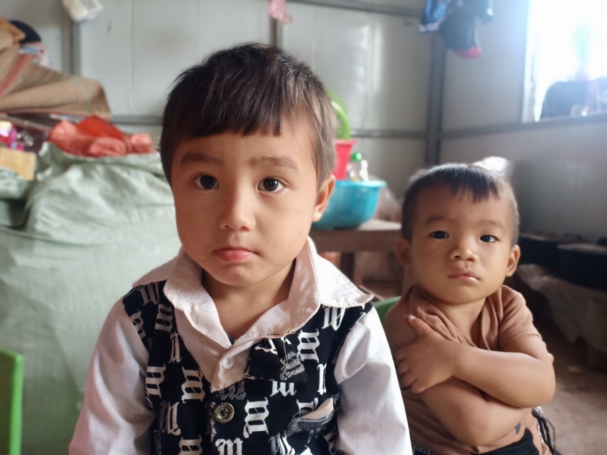 Học sinh của cô Ly Thị Cộng ở bản Vàng Lếch 2, xã Nậm Tin, huyện Nậm Pồ, tỉnh Điện Biên 