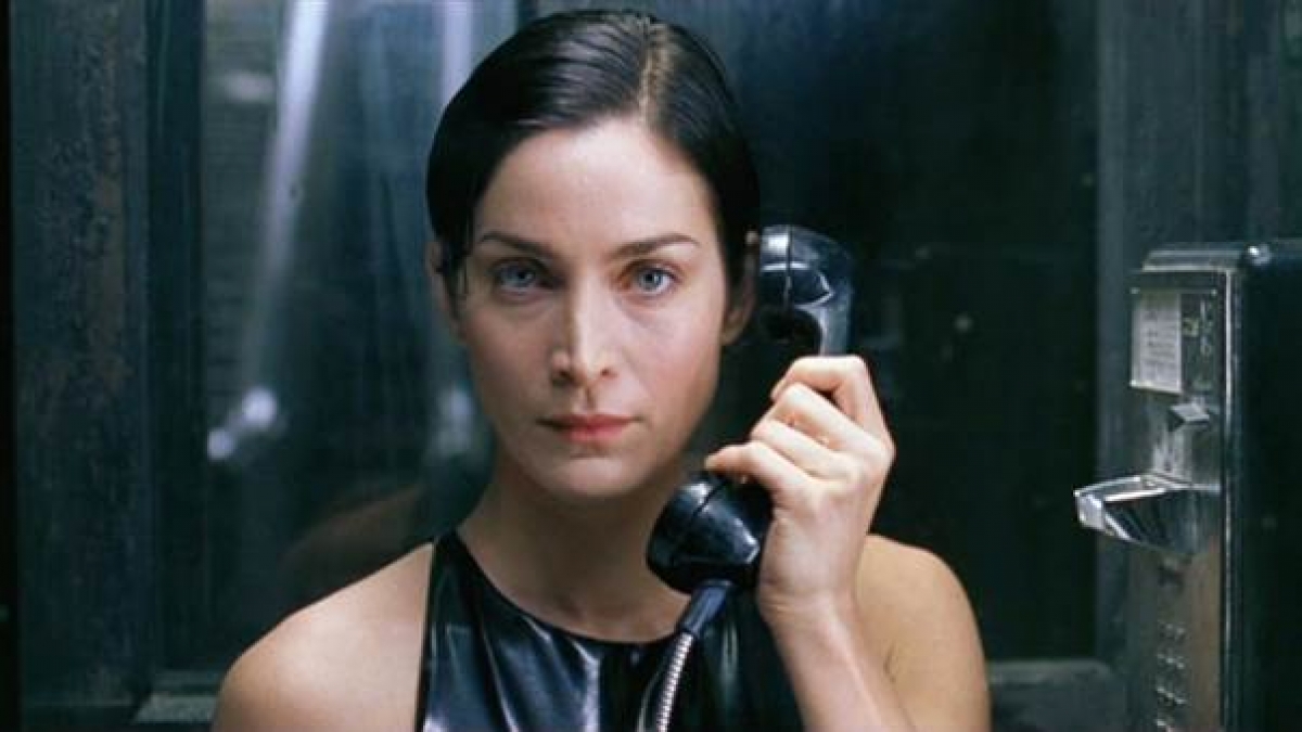 ... và Carrie-Anne Moss đều vụt sáng thành sao nhờ diễn xuất trong Ma Trận